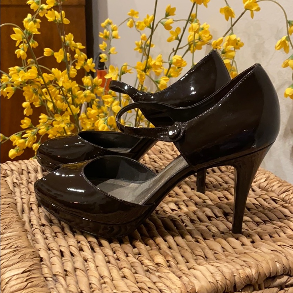 Ann Taylor Heels